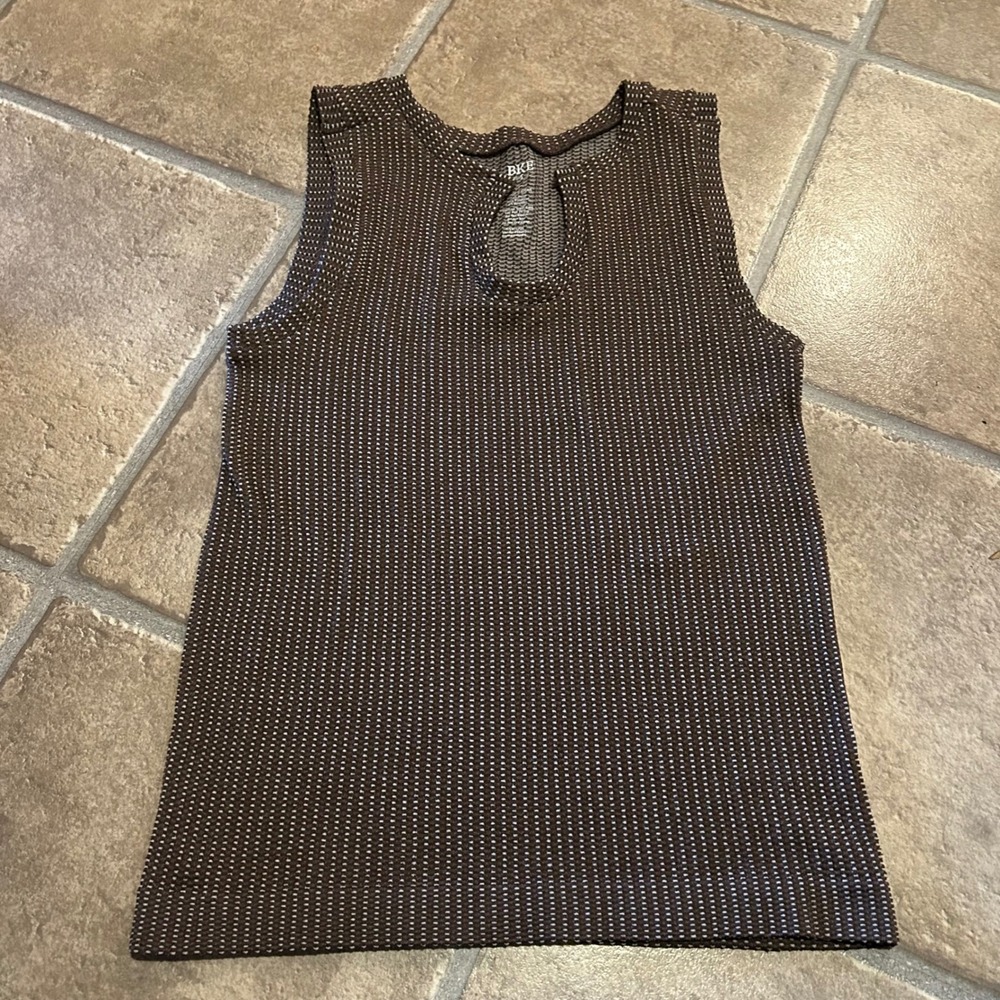 BKE Core Brown Waffle Knit Keyhole Tank Top Sleeveless Small Medium
